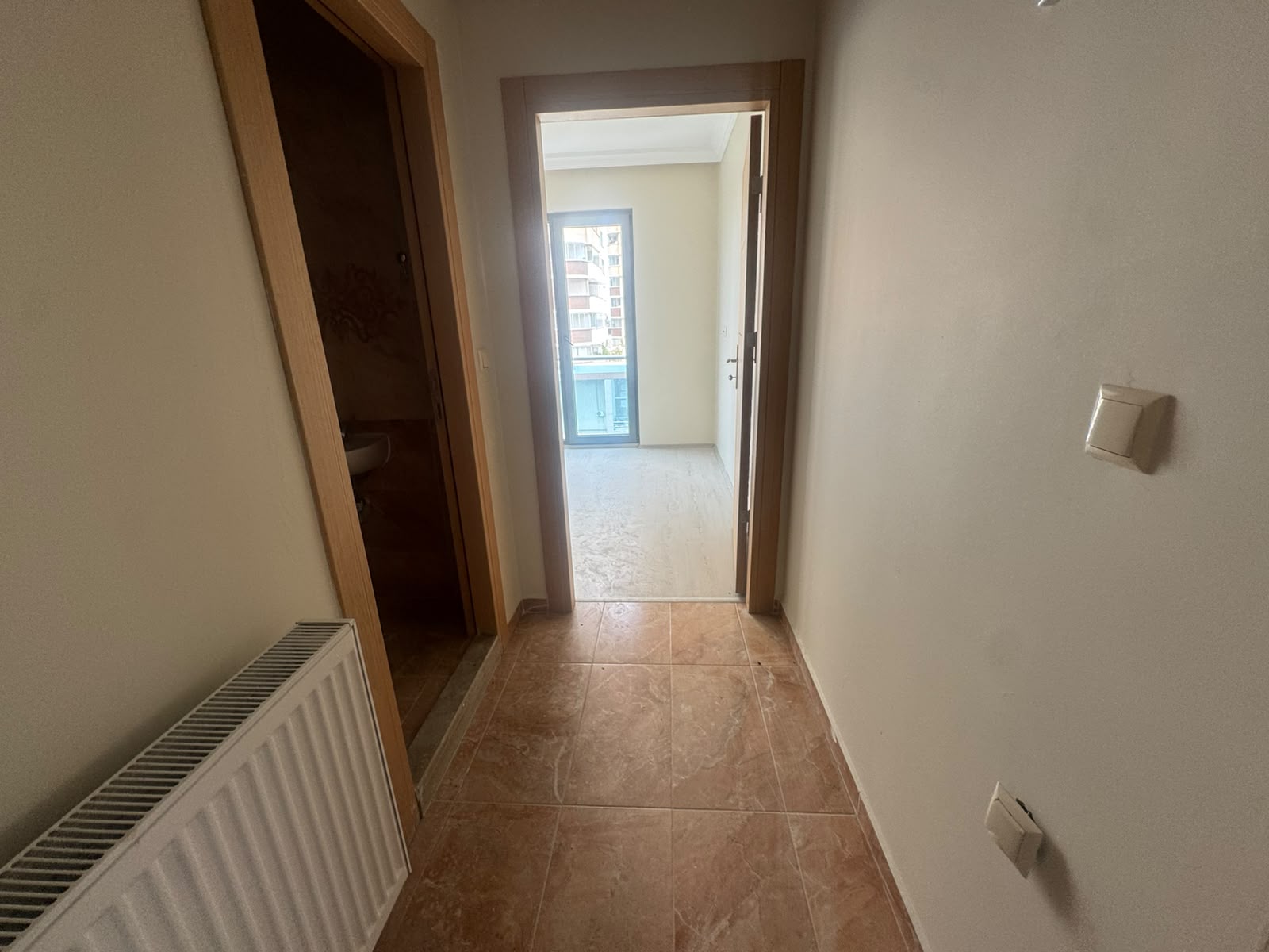 SÖĞÜTLÜ DE CUMHURİYET BULVARINDA KİRALIK DAİRE